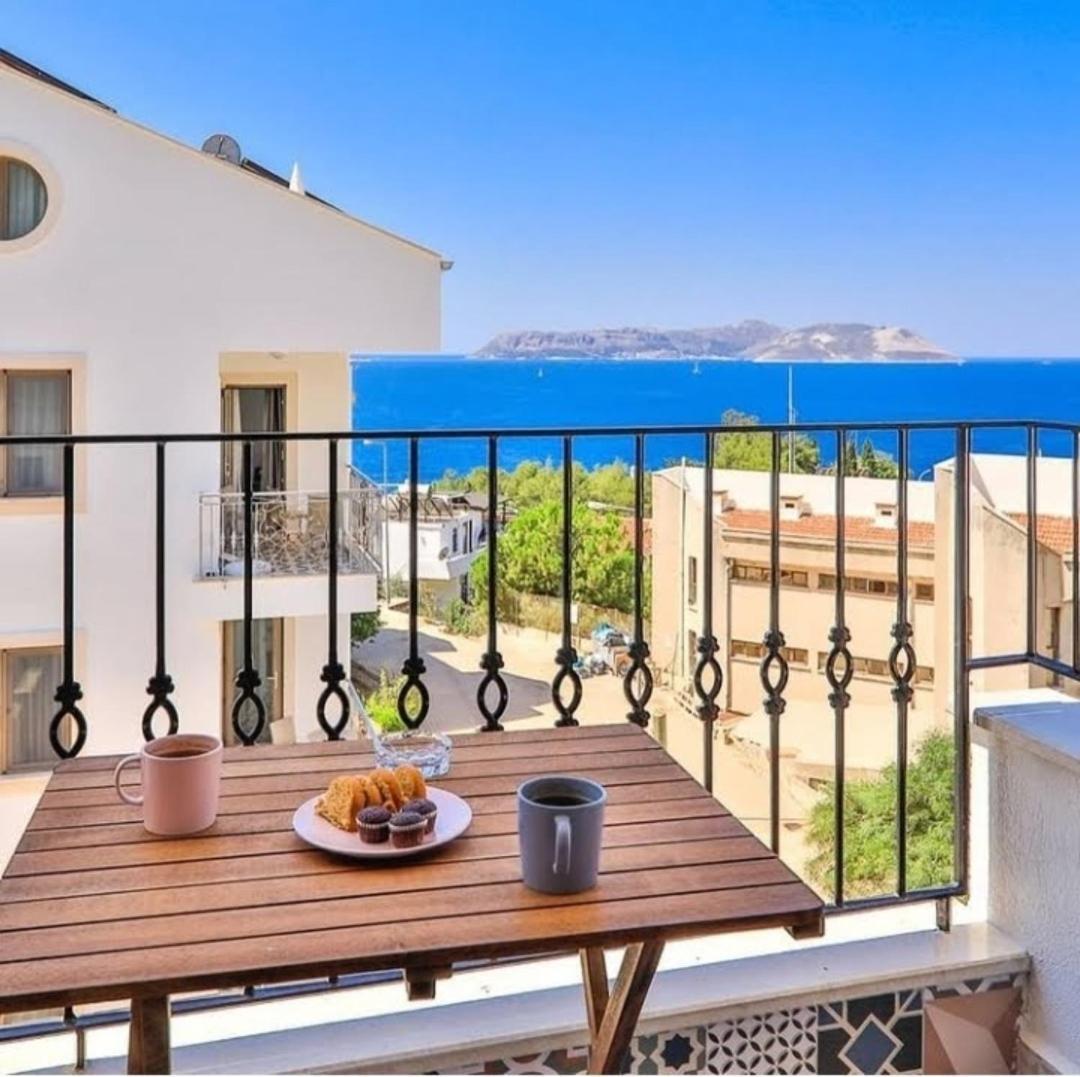 Sanisu Pansiyon Kaş Exterior foto