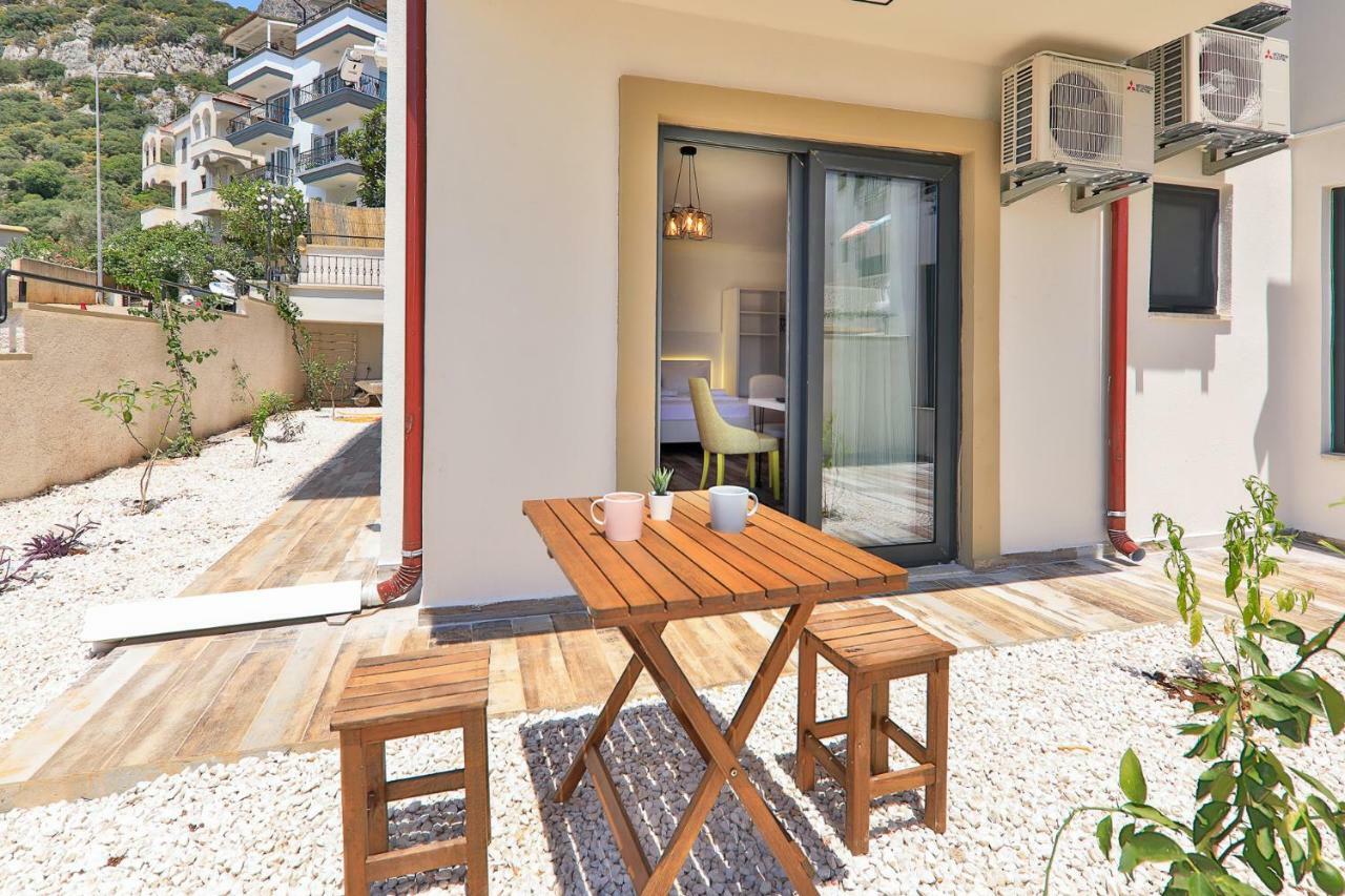 Sanisu Pansiyon Kaş Exterior foto